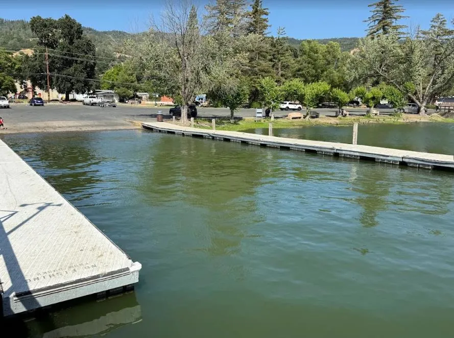 6726 Lakeshore Boulevard Lucerne, CA 95458