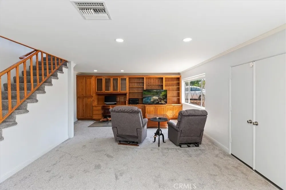10555 Robinson Riverside, CA 92505
