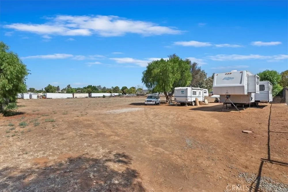 10555 Robinson Riverside, CA 92505