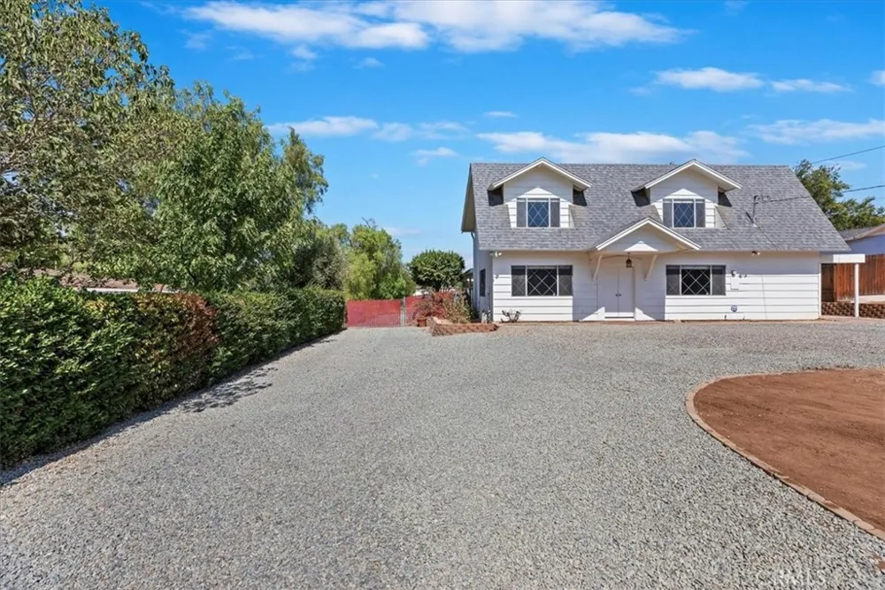 10555 Robinson Riverside, CA 92505