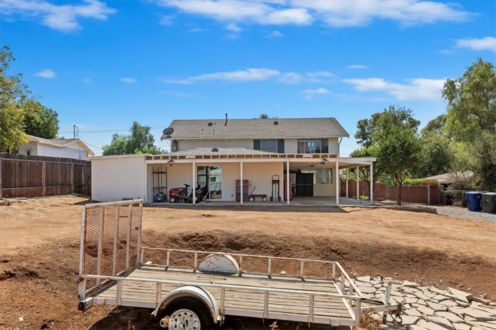 10555 Robinson Riverside, CA 92505