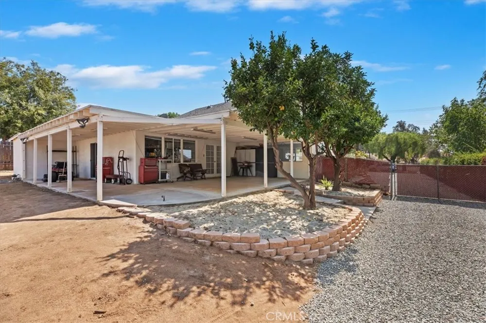 10555 Robinson Riverside, CA 92505
