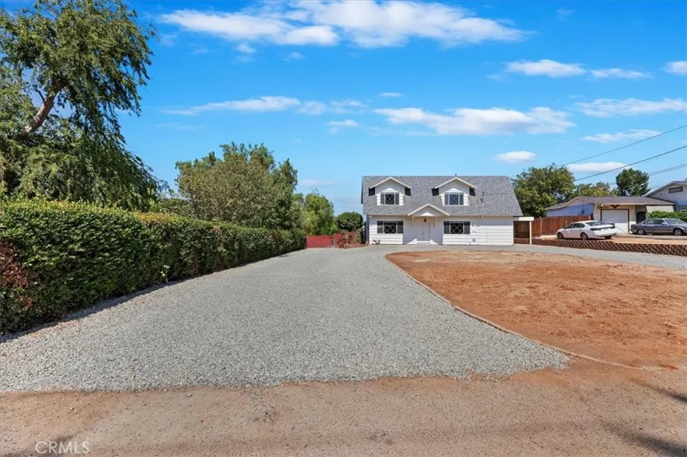 10555 Robinson Riverside, CA 92505