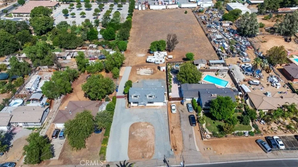 10555 Robinson Riverside, CA 92505
