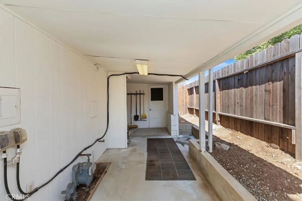 10555 Robinson Riverside, CA 92505