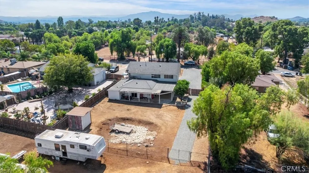 10555 Robinson Riverside, CA 92505