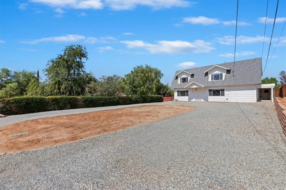 10555 Robinson Riverside, CA 92505