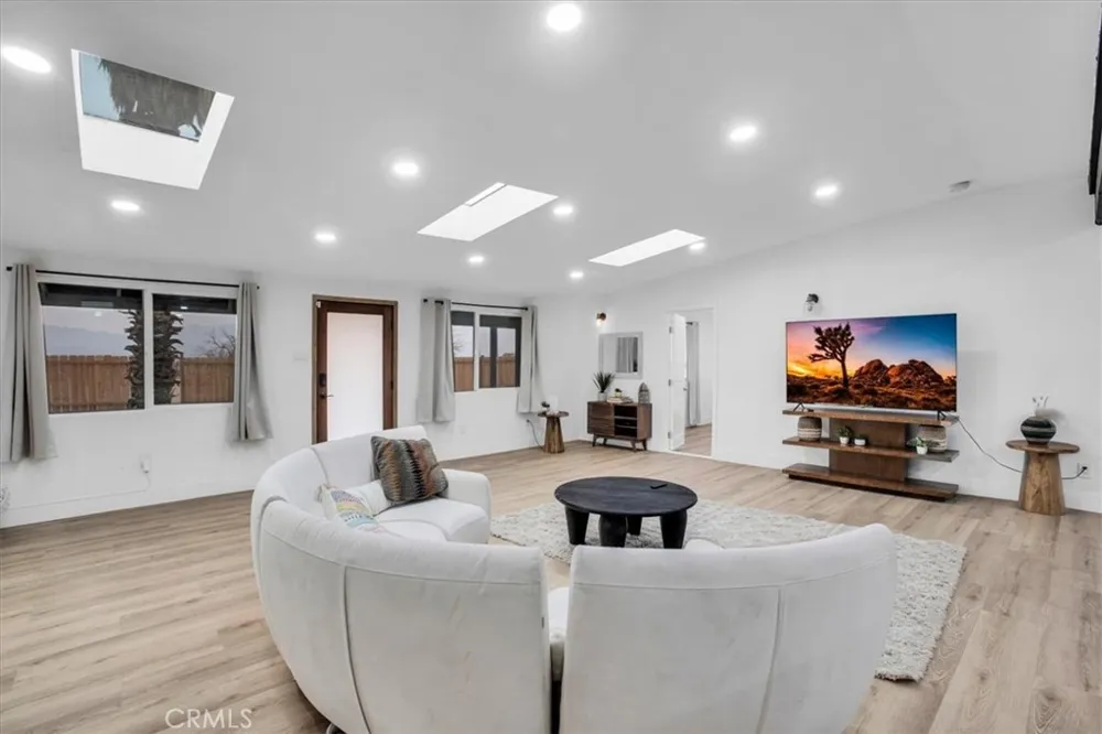3737 MERIWETHER RD 29 Palms, CA 92277