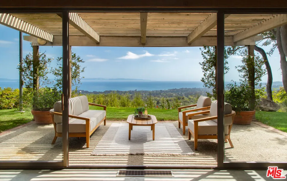 2200 Bella Vista Drive Montecito, CA 93108