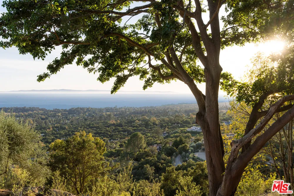 2200 Bella Vista Drive Montecito, CA 93108
