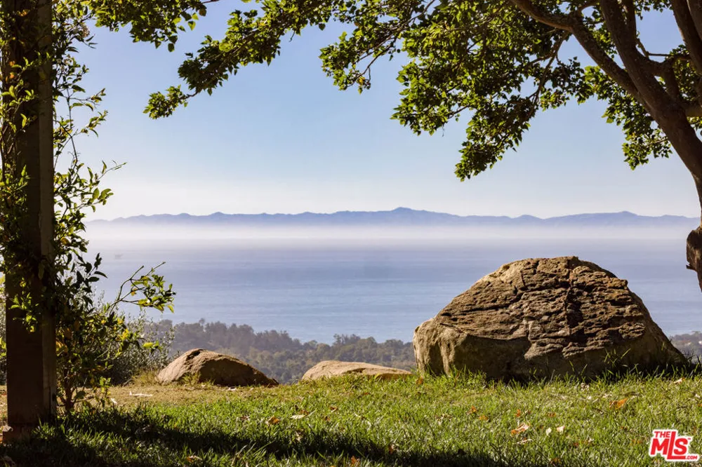 2200 Bella Vista Drive Montecito, CA 93108