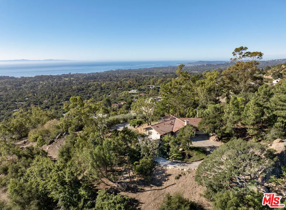 2200 Bella Vista Drive Montecito, CA 93108