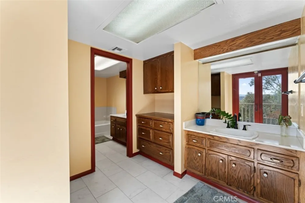 35640 Dormer Road Agua Dulce, CA 91390