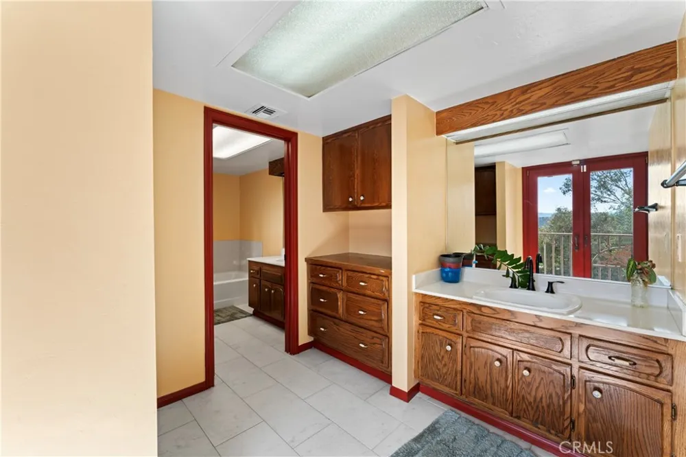 35640 Dormer Road Agua Dulce, CA 91390