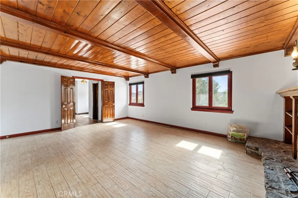 35640 Dormer Road Agua Dulce, CA 91390