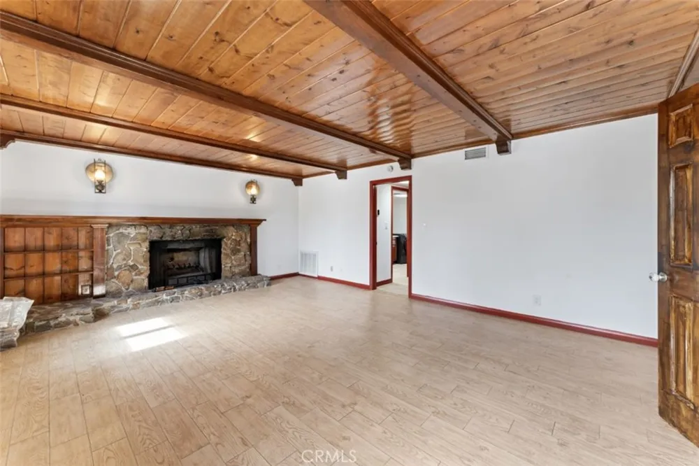 35640 Dormer Road Agua Dulce, CA 91390