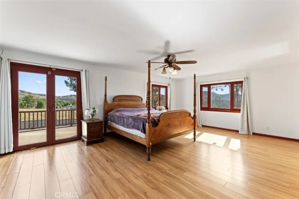 35640 Dormer Road Agua Dulce, CA 91390