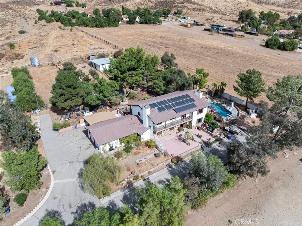 35640 Dormer Road Agua Dulce, CA 91390