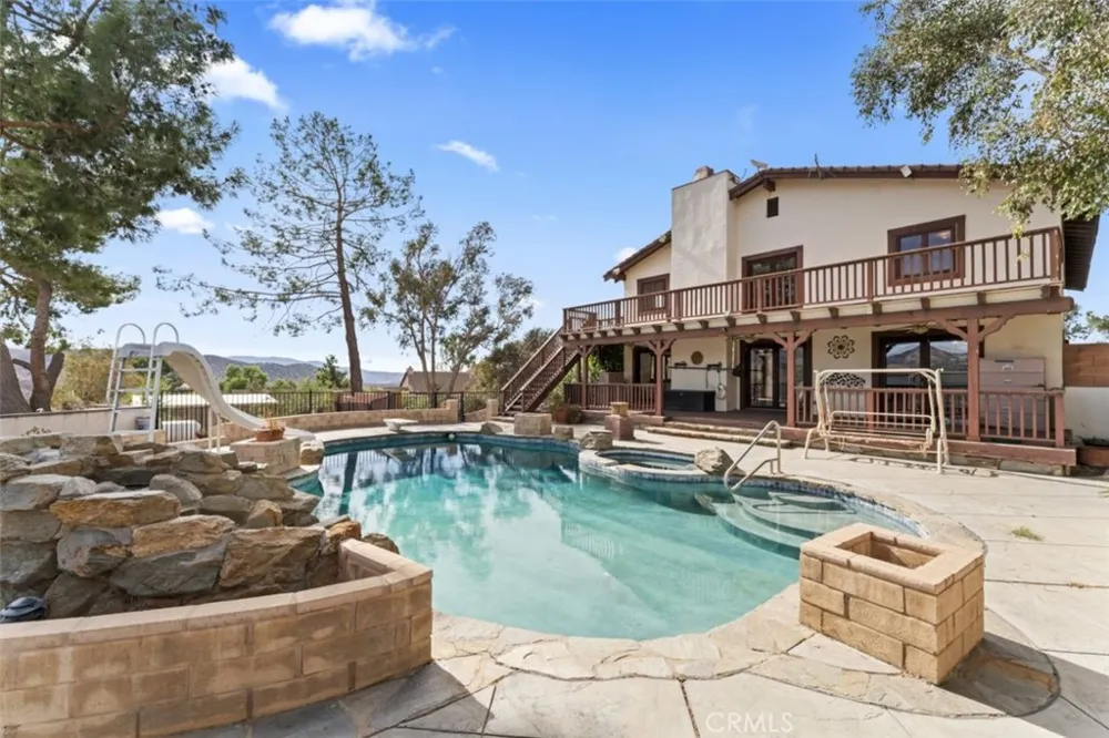 35640 Dormer Road Agua Dulce, CA 91390