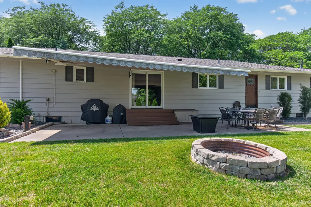 815 Kennedy Street Jackson, MI 49202