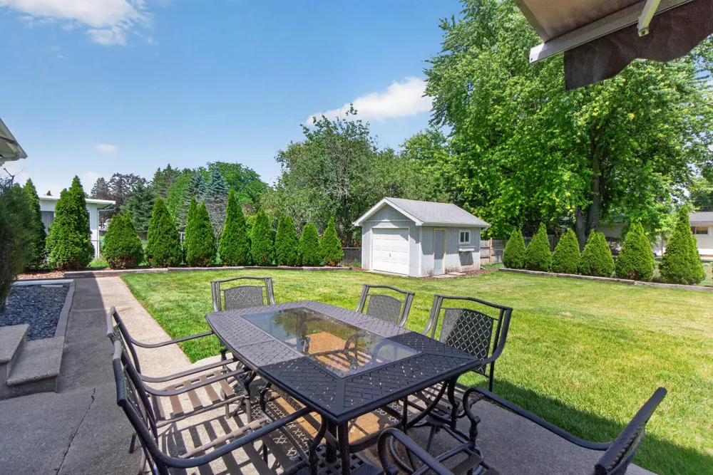815 Kennedy Street Jackson, MI 49202