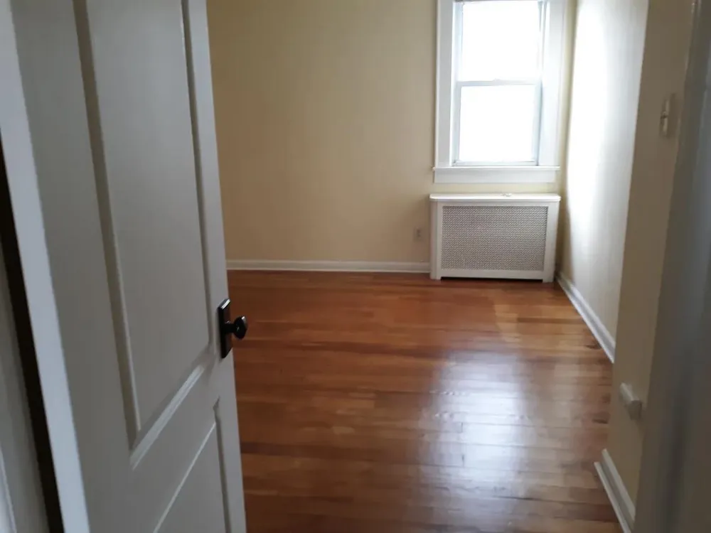 290 FRONT ST Secaucus, NJ 07094
