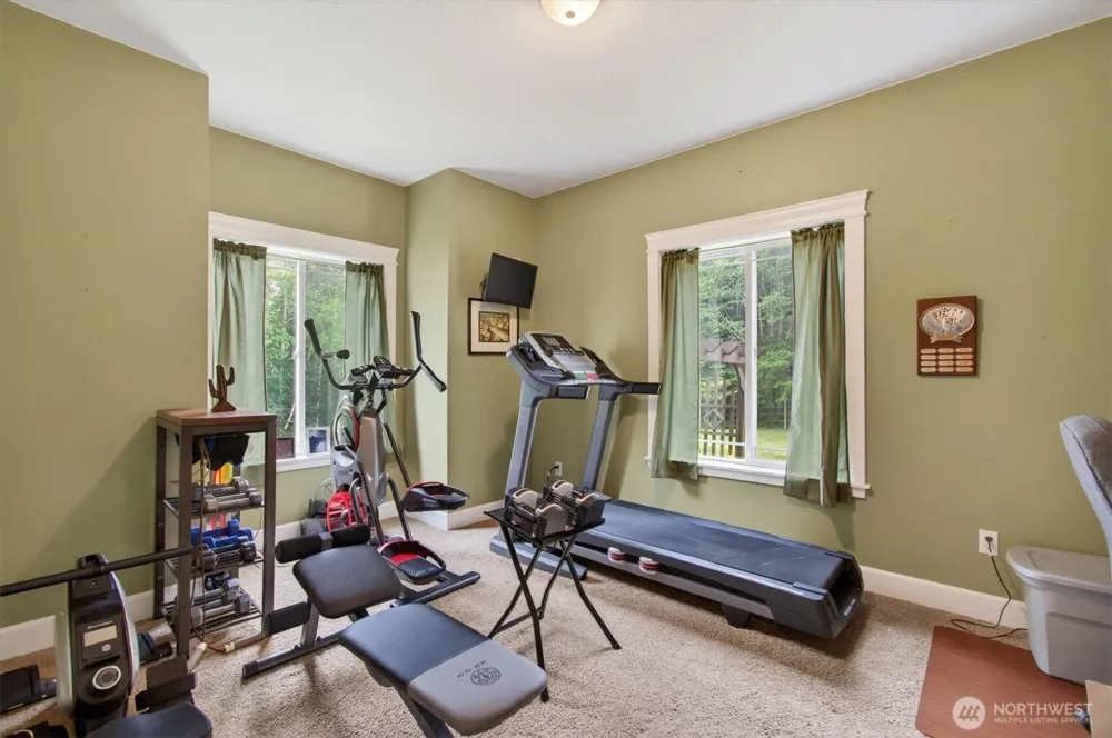 47 Sun Crest Lane Cathlamet, WA 98612