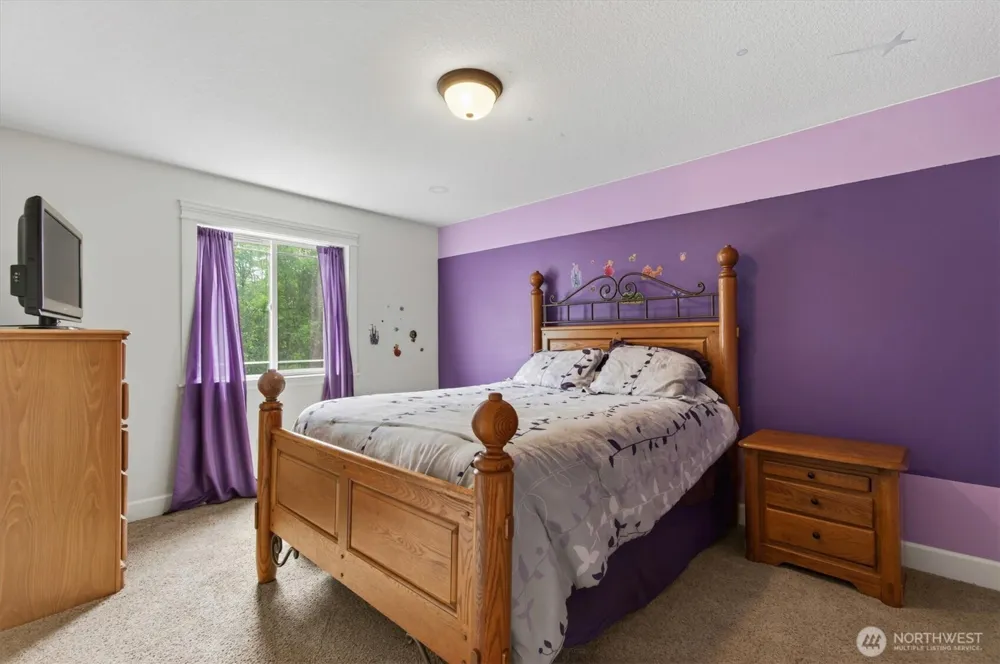 47 Sun Crest Lane Cathlamet, WA 98612