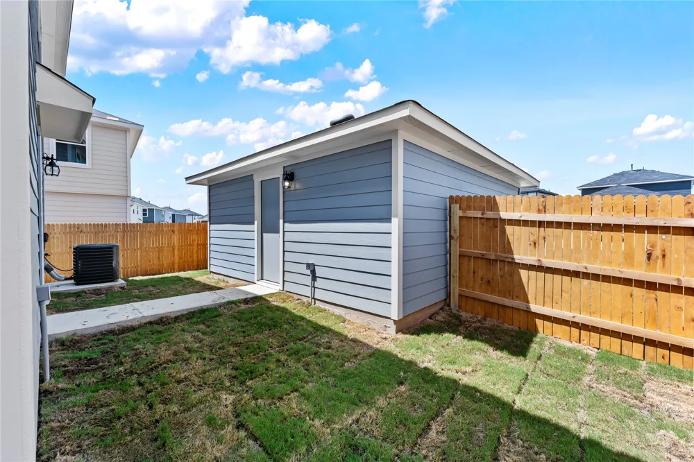 227 Bardwell Way Buda, TX 78610