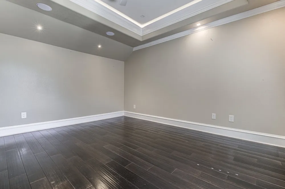 1917 Lakecliff Hills Lane Austin, TX 78732