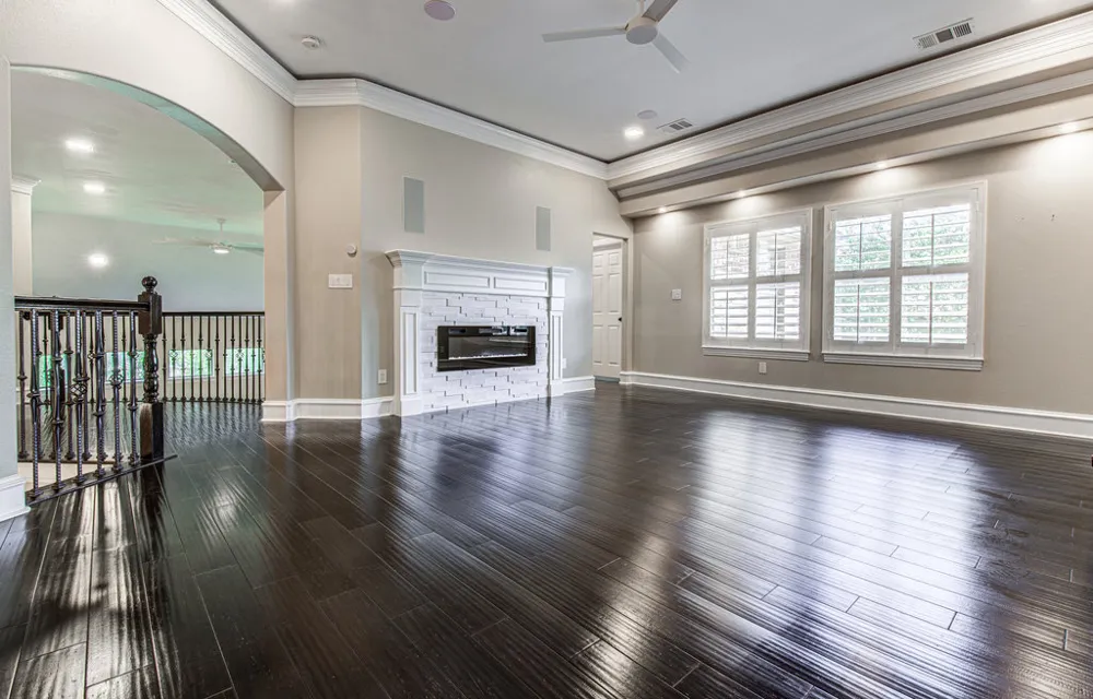 1917 Lakecliff Hills Lane Austin, TX 78732