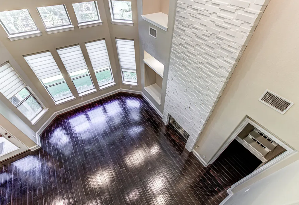 1917 Lakecliff Hills Lane Austin, TX 78732