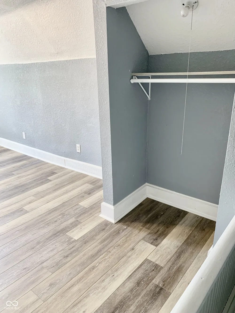 210 W Jay Street Dunkirk, IN 47336
