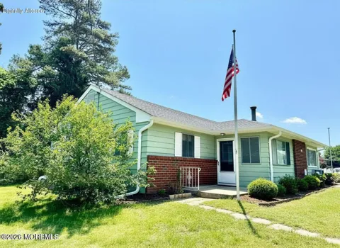 19 Mallard Street #B