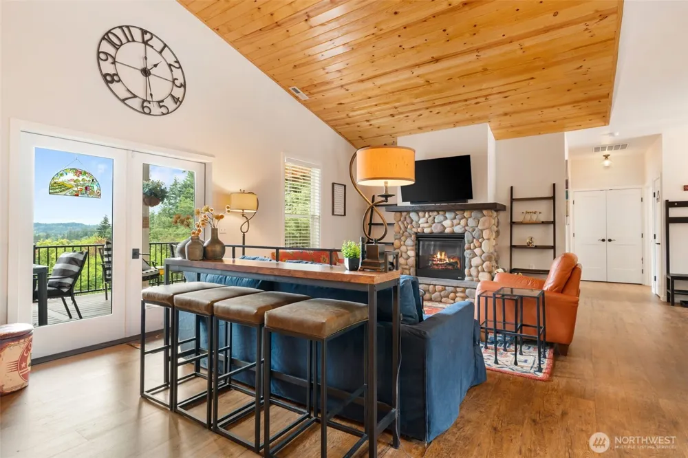 179 Wallace Chehalis, WA 98532