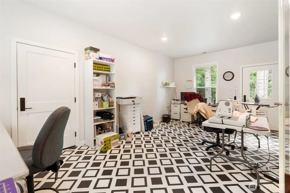 179 Wallace Chehalis, WA 98532