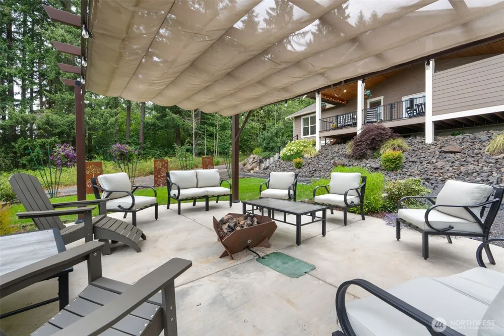 179 Wallace Chehalis, WA 98532