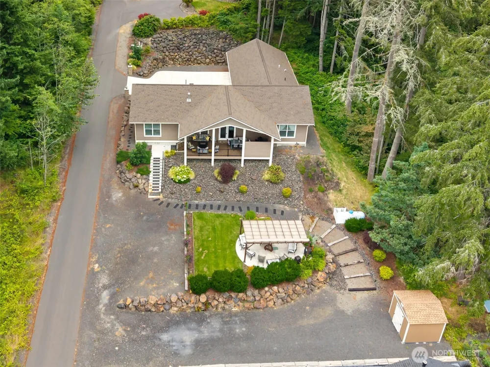 179 Wallace Chehalis, WA 98532