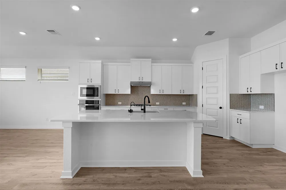 404 Veneta Lane Georgetown, TX 78633