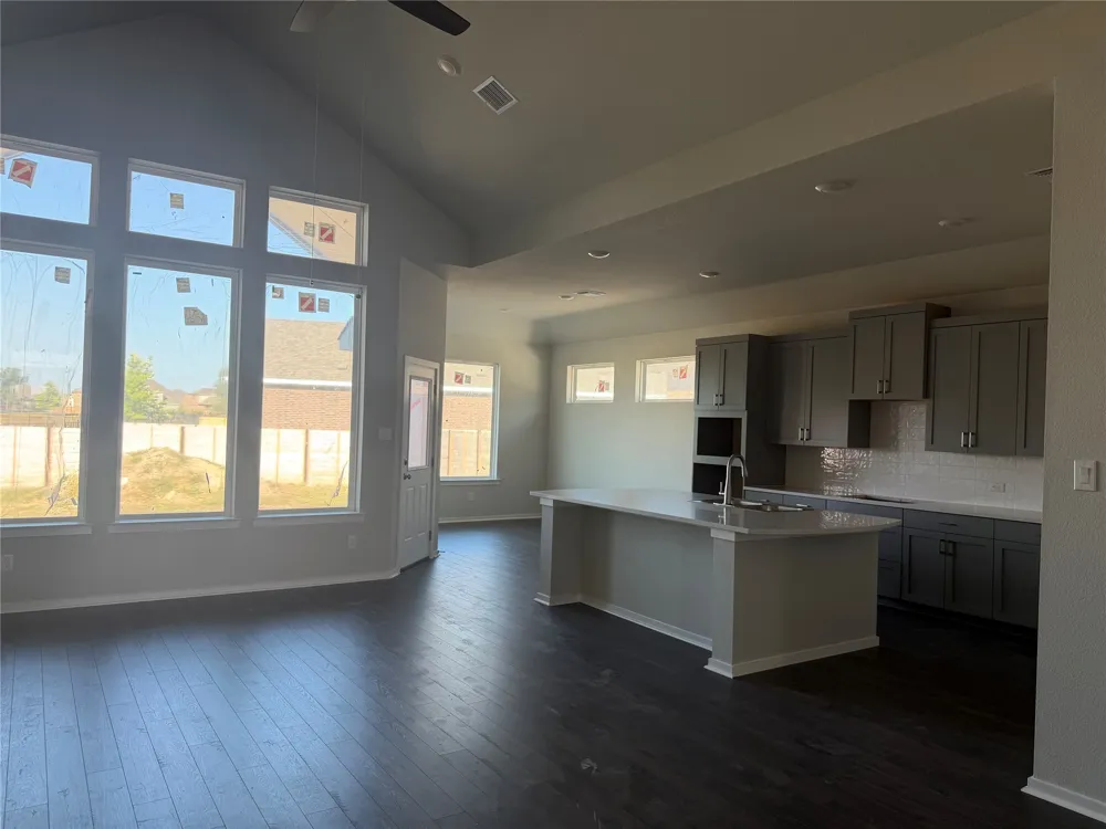 404 Veneta Lane Georgetown, TX 78633