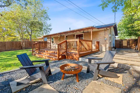 8801 Redfield Lane
