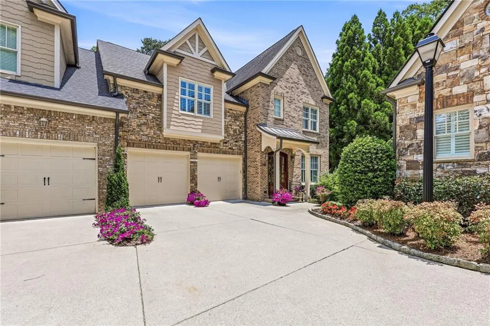 860 Candler Street #9 Gainesville, GA 30501