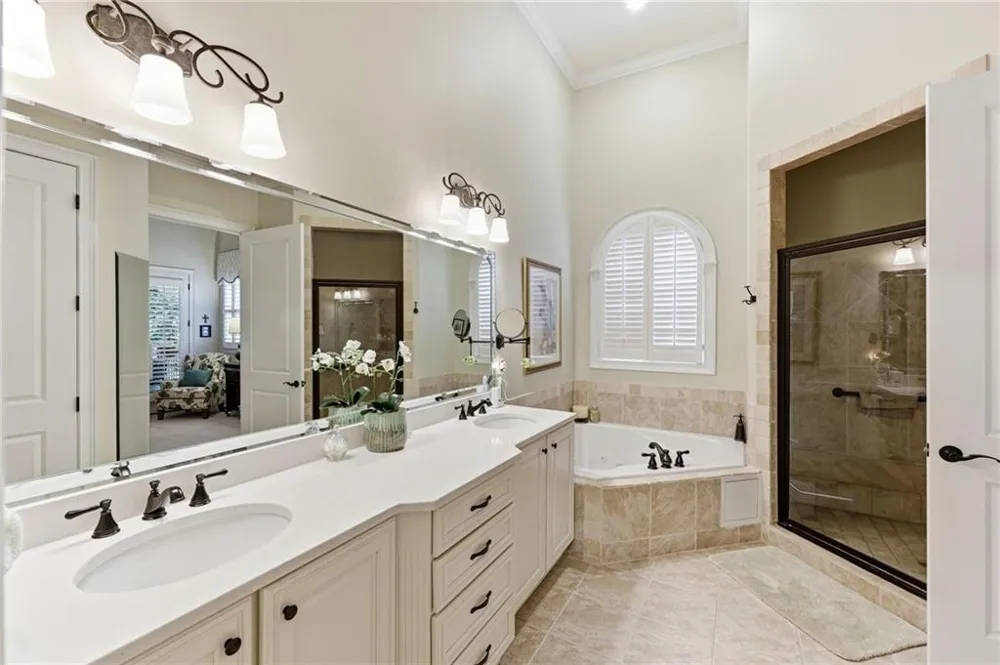 860 Candler Street #9 Gainesville, GA 30501