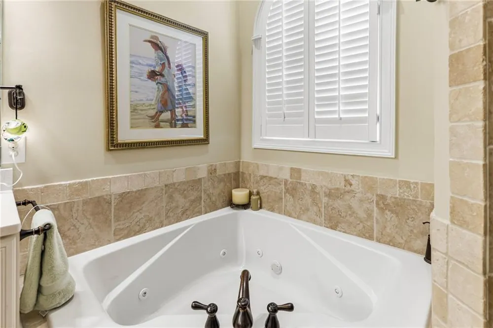 860 Candler Street #9 Gainesville, GA 30501