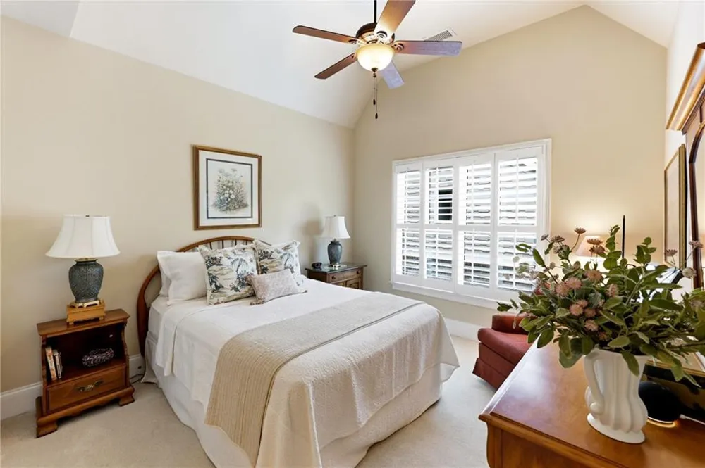 860 Candler Street #9 Gainesville, GA 30501