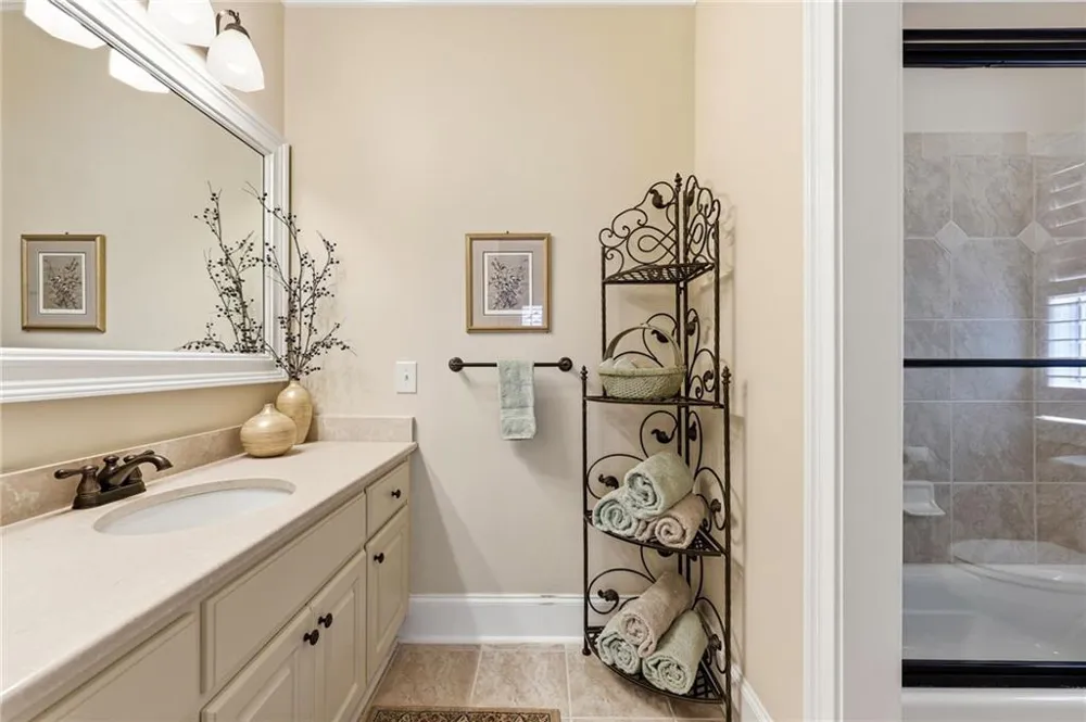 860 Candler Street #9 Gainesville, GA 30501