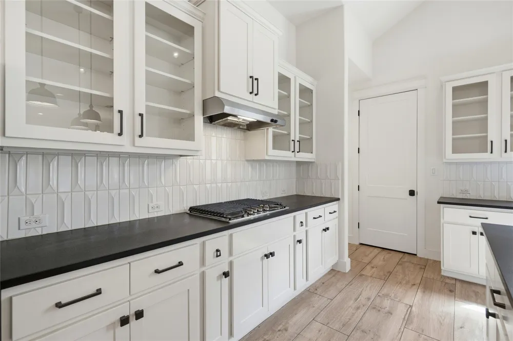 70 Santa Maria Street Georgetown, TX 78628