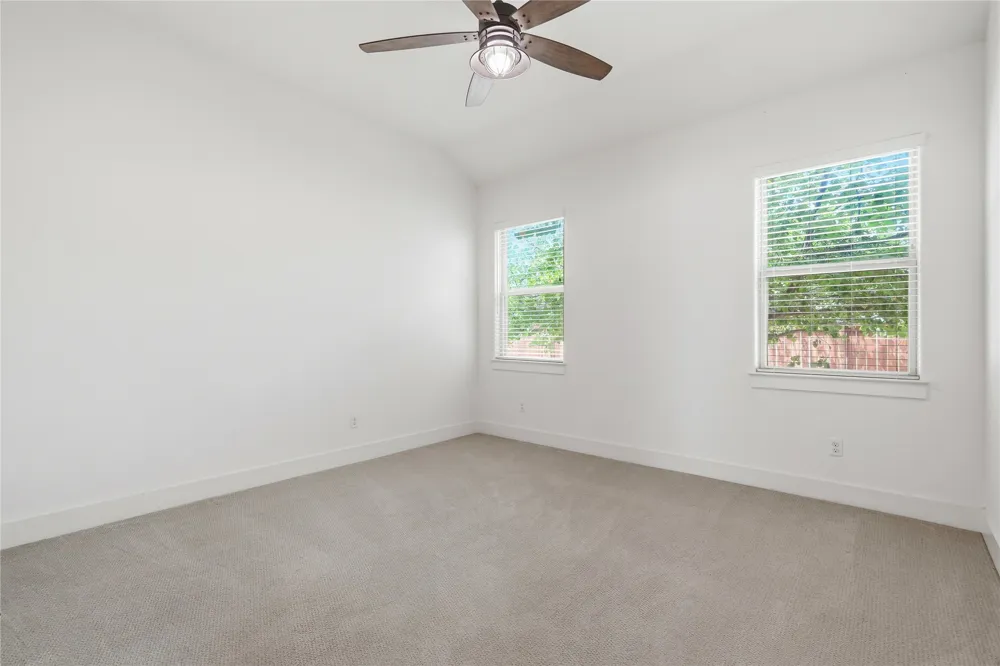 70 Santa Maria Street Georgetown, TX 78628
