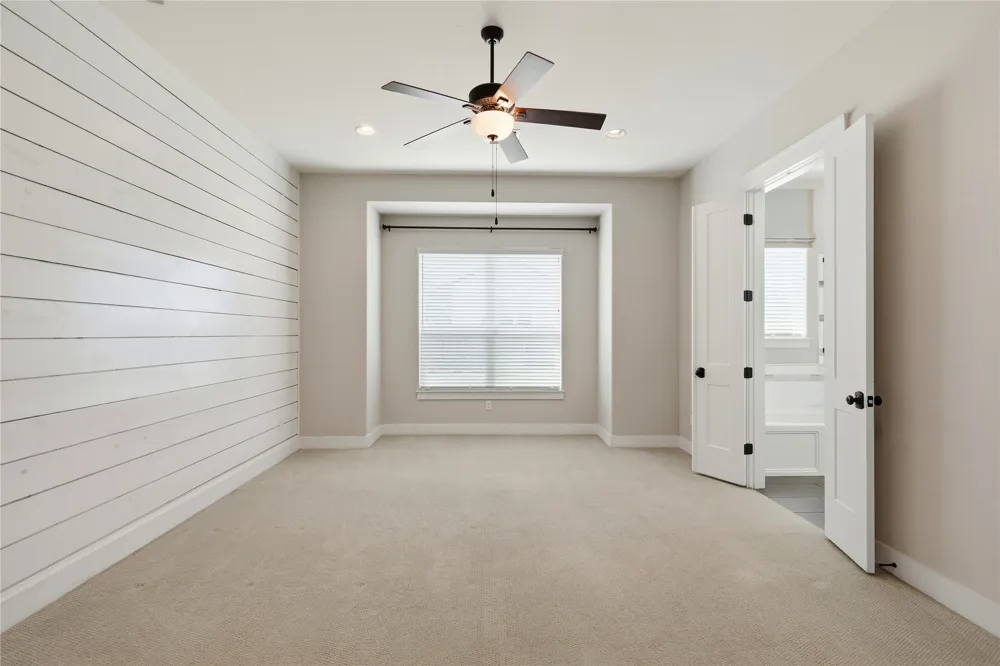 70 Santa Maria Street Georgetown, TX 78628