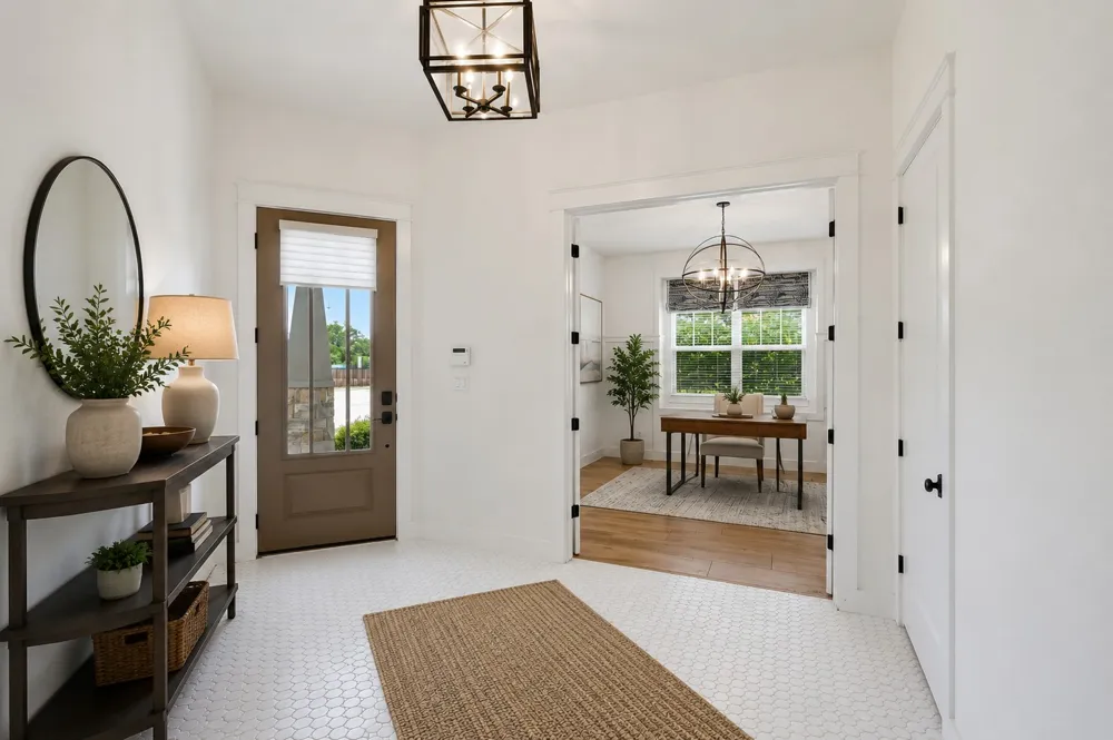70 Santa Maria Street Georgetown, TX 78628